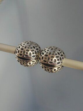 Authentic Pandora Retired Art Nouveau Lace Designer Clips – 791011 Set of 2